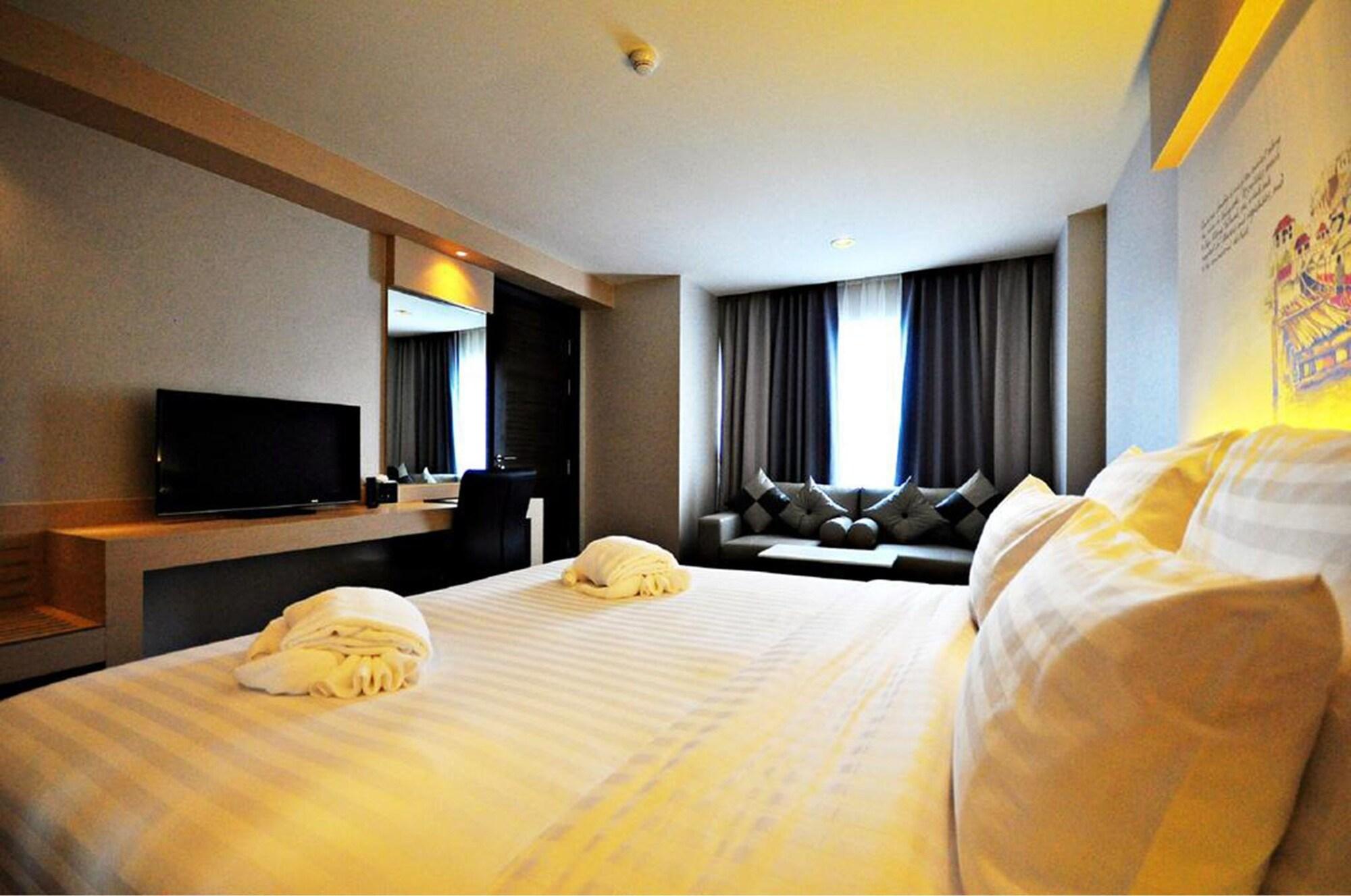 Parinda Hotel Bangkok Bagian luar foto