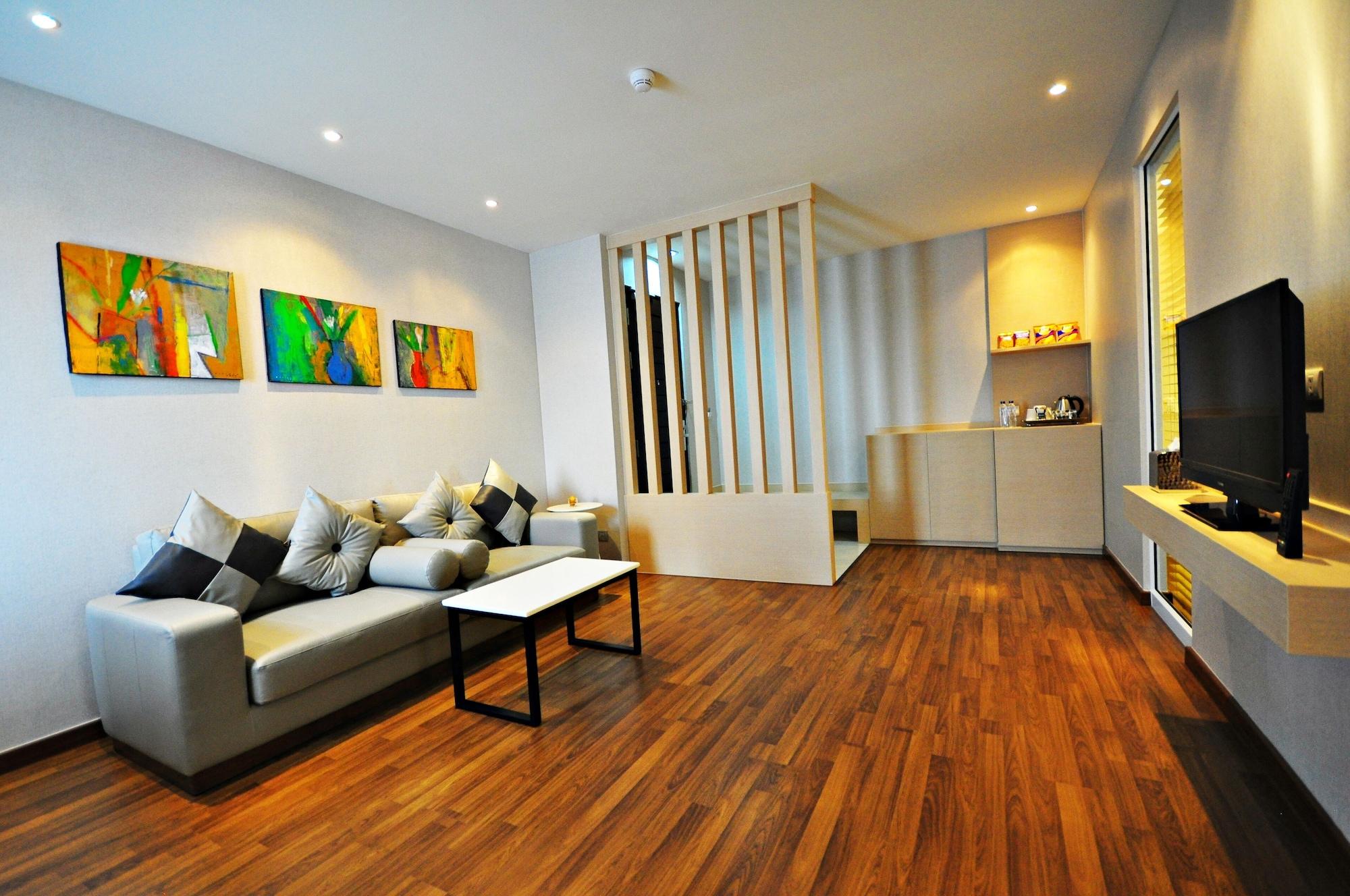 Parinda Hotel Bangkok Bagian luar foto