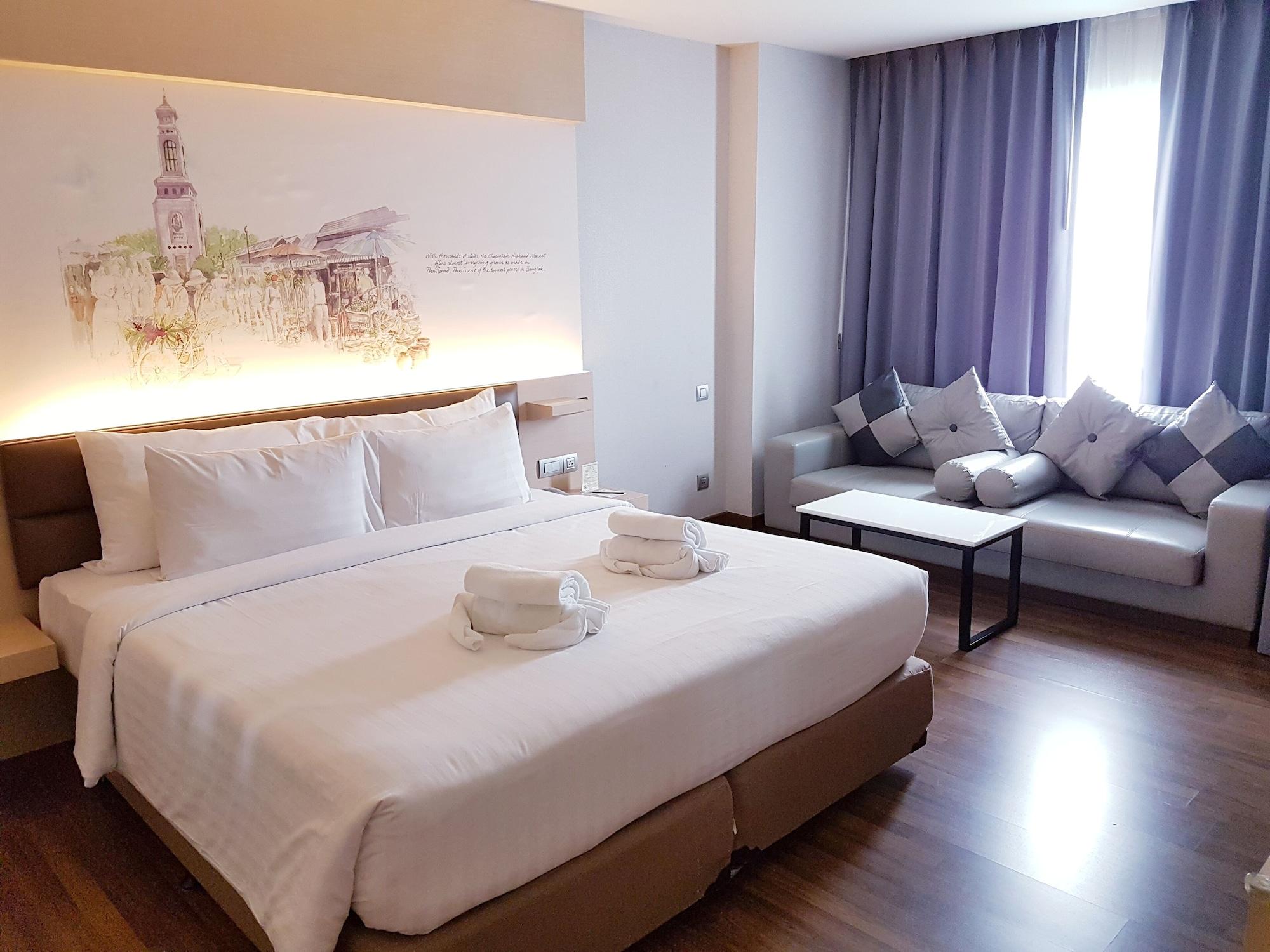 Parinda Hotel Bangkok Bagian luar foto