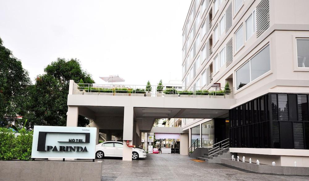 Parinda Hotel Bangkok Bagian luar foto