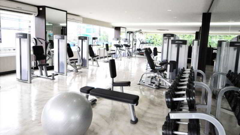 Parinda Hotel Bangkok Bagian luar foto