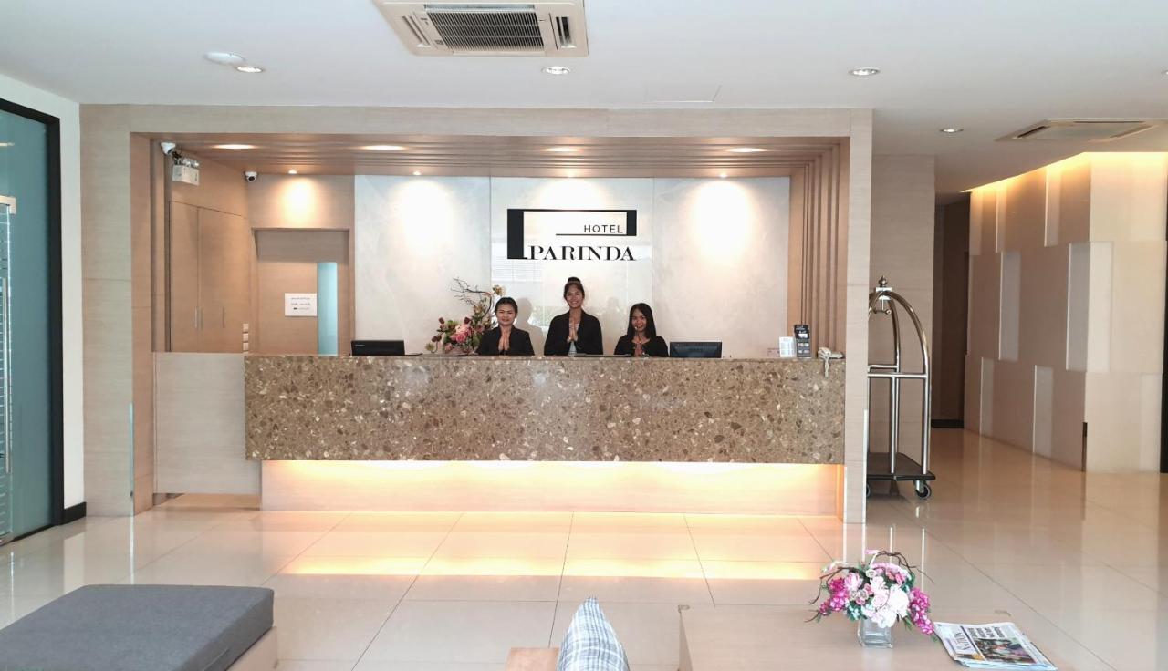 Parinda Hotel Bangkok Bagian luar foto