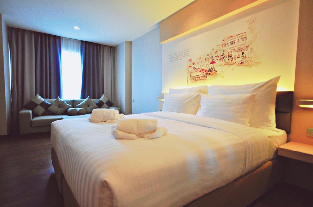 Parinda Hotel Bangkok Bagian luar foto
