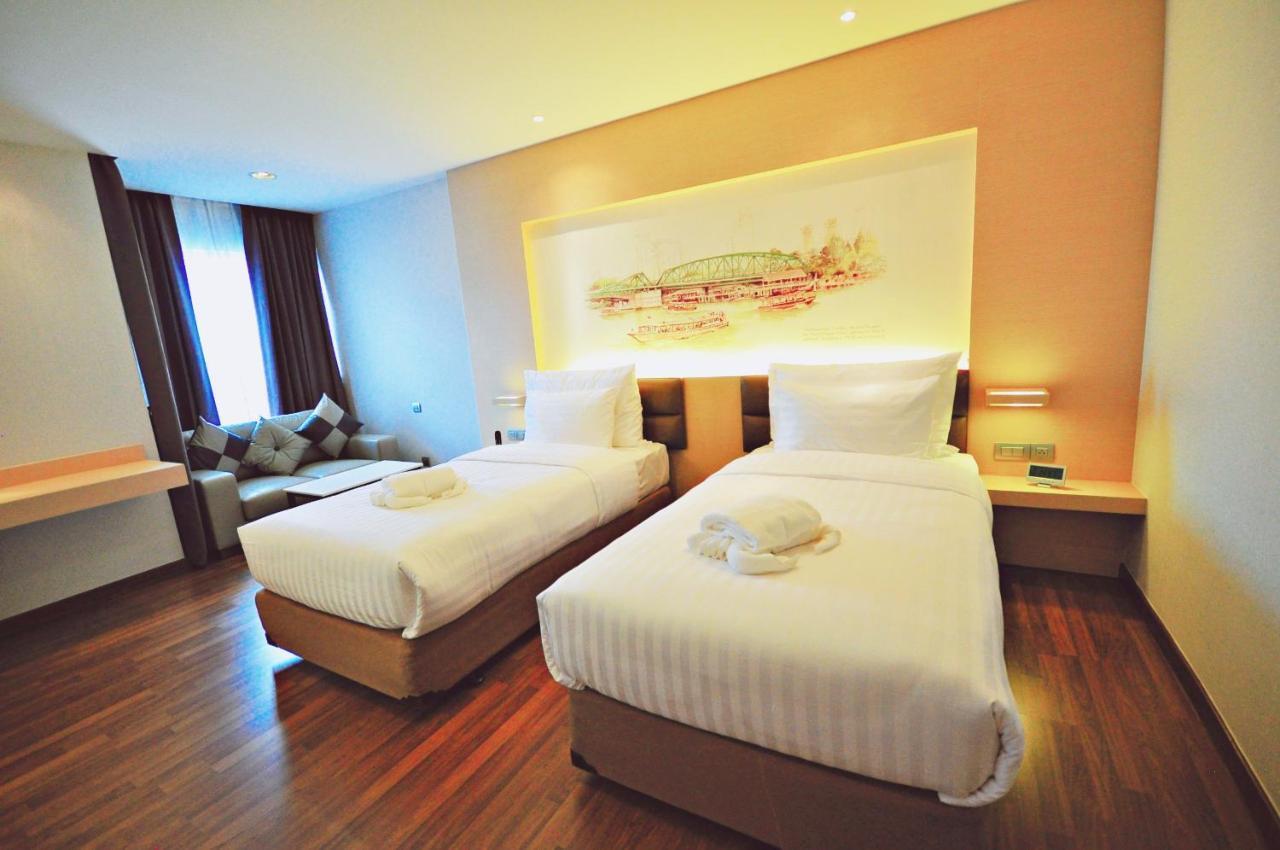Parinda Hotel Bangkok Bagian luar foto