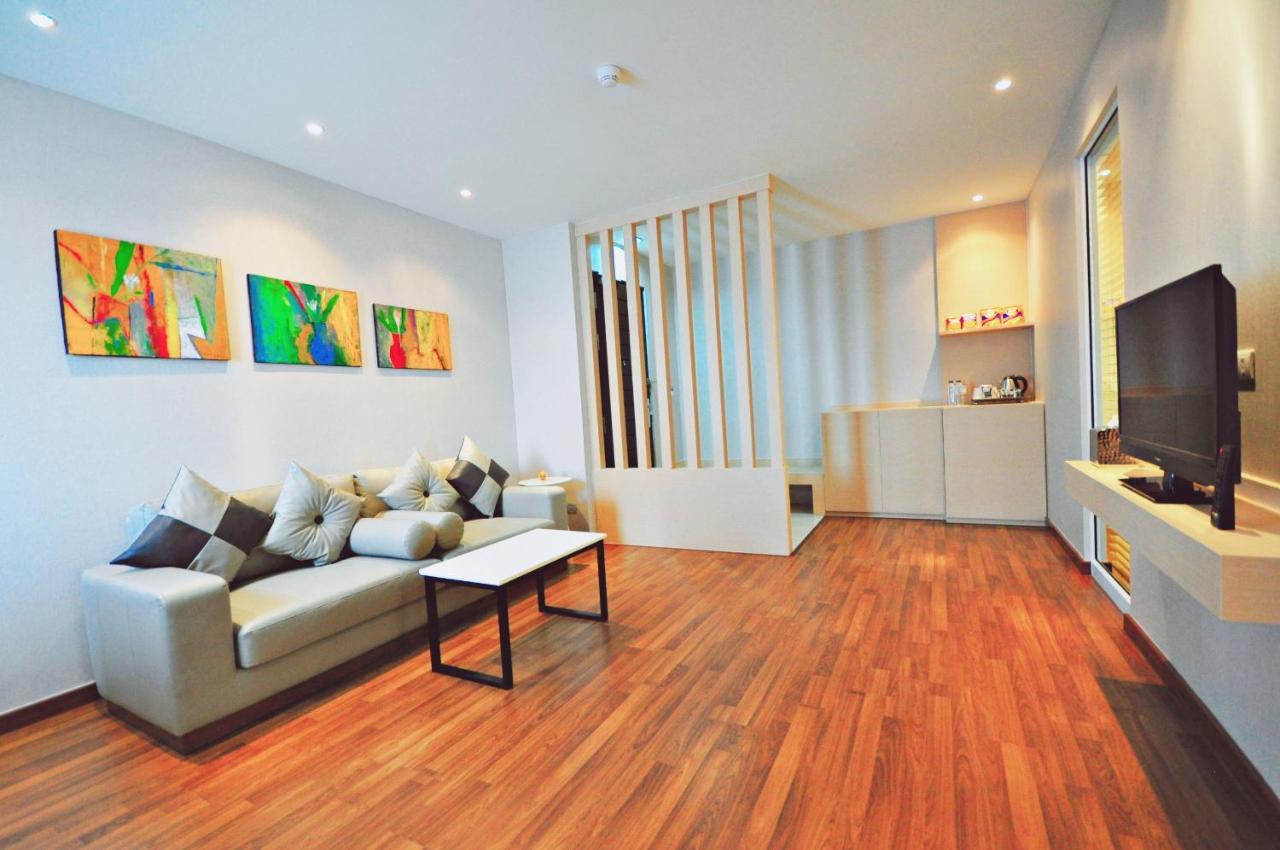 Parinda Hotel Bangkok Bagian luar foto