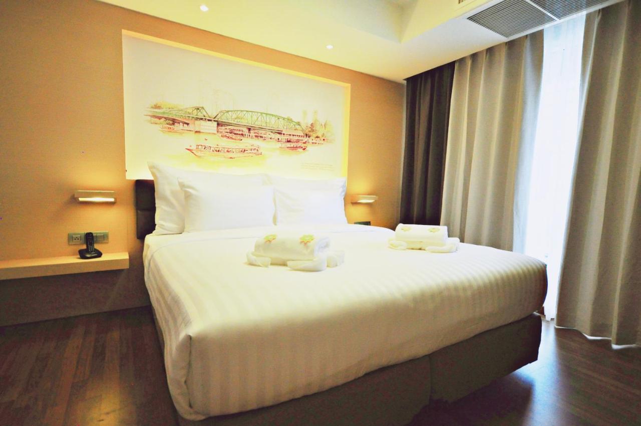 Parinda Hotel Bangkok Bagian luar foto